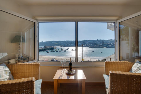 Harbourside House  Quayside position with fantastic views and parking on site.