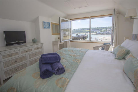 Harbourside House  Quayside position with fantastic views and parking on site.