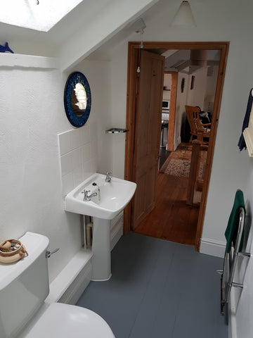 The Loft, St.Ives. Secure parking for 1 car.