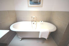 st.ives cottages main bathroom roll top bath. Cehval Roc house